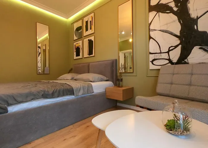 Roza's Center Apartament Tirana