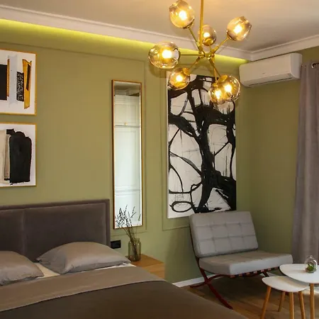 Roza's Center Apartman Tirana
